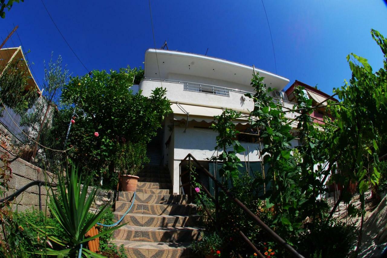 Rafail'S Apartment Sarande Luaran gambar