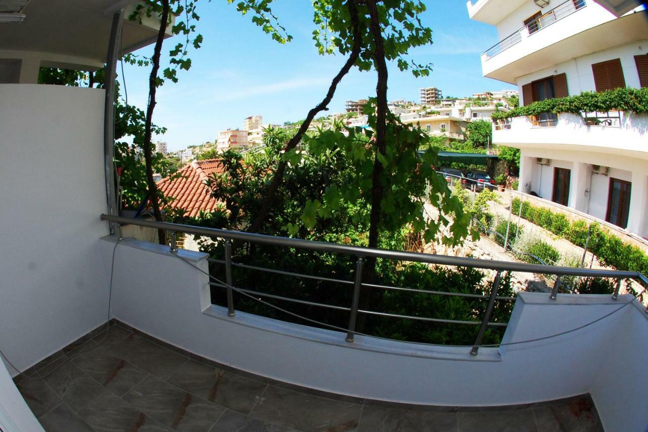 Rafail'S Apartment Sarande Luaran gambar