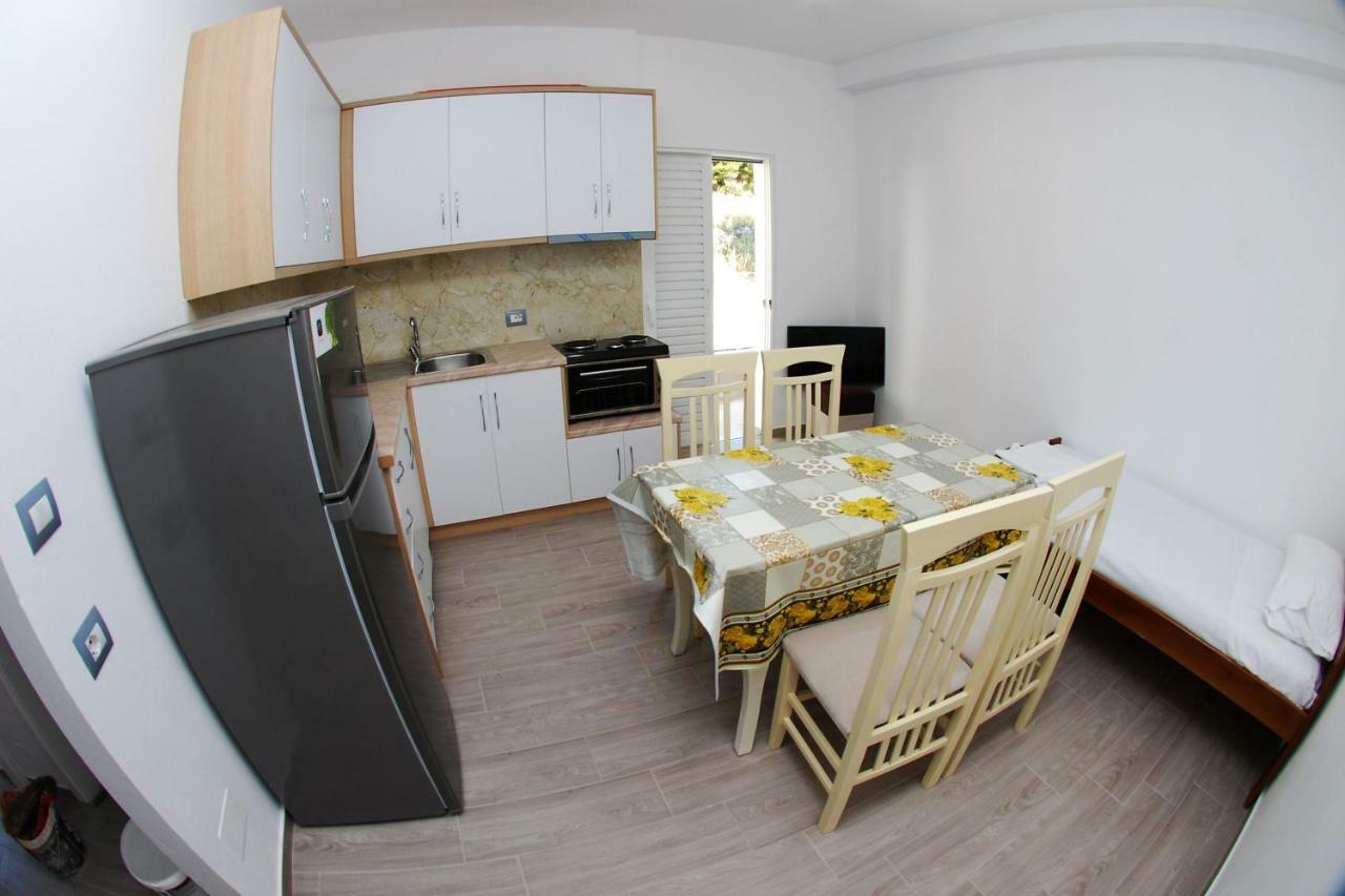 Rafail'S Apartment Sarande Luaran gambar