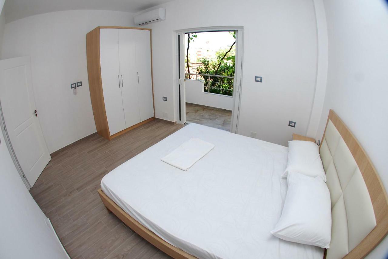 Rafail'S Apartment Sarande Luaran gambar