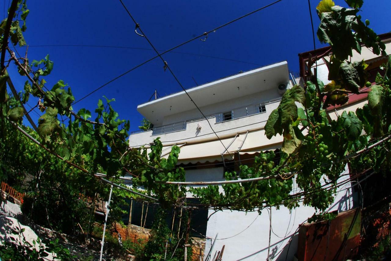 Rafail'S Apartment Sarande Luaran gambar